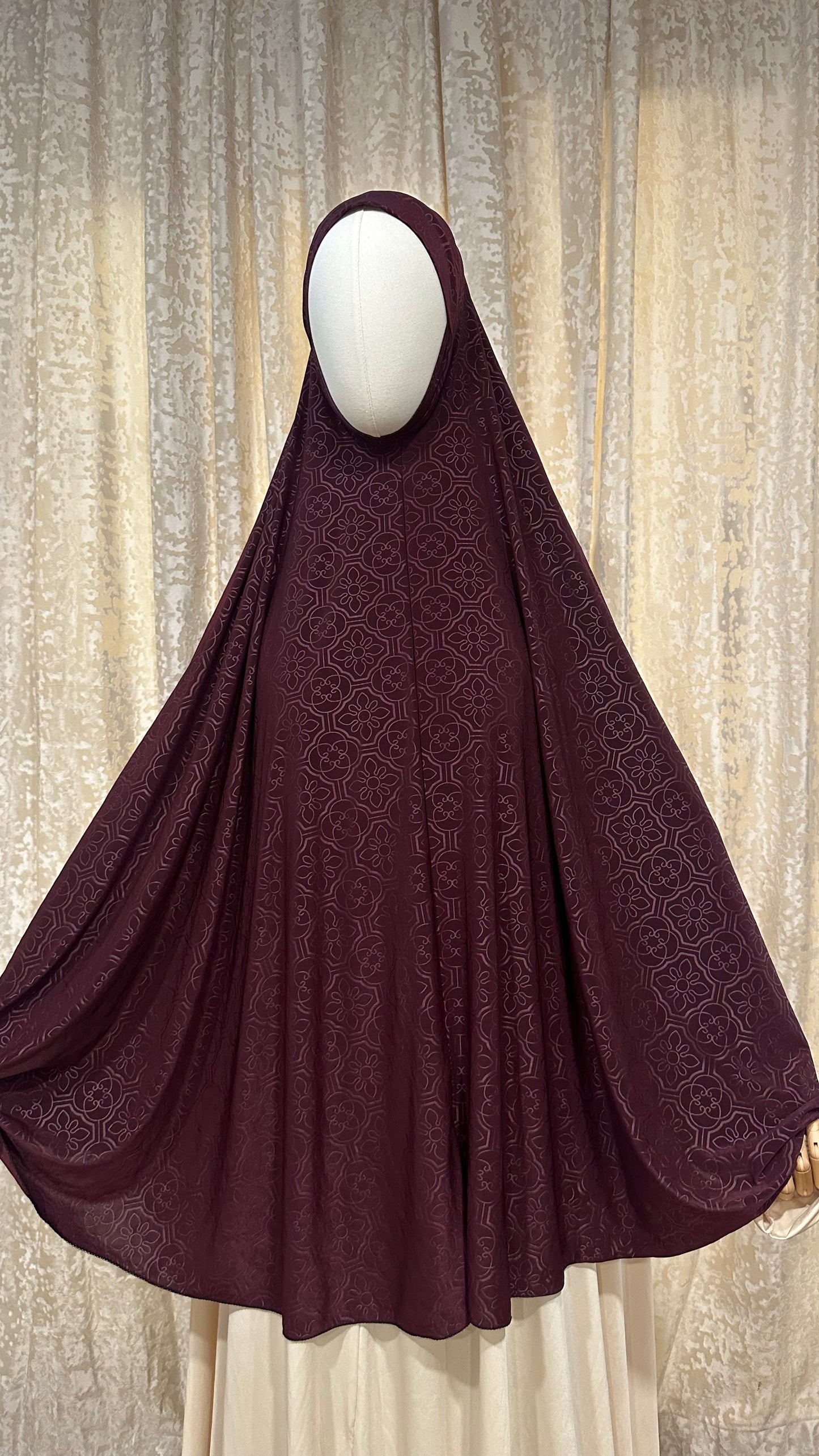 The Safiya Chin-Cover Khimar