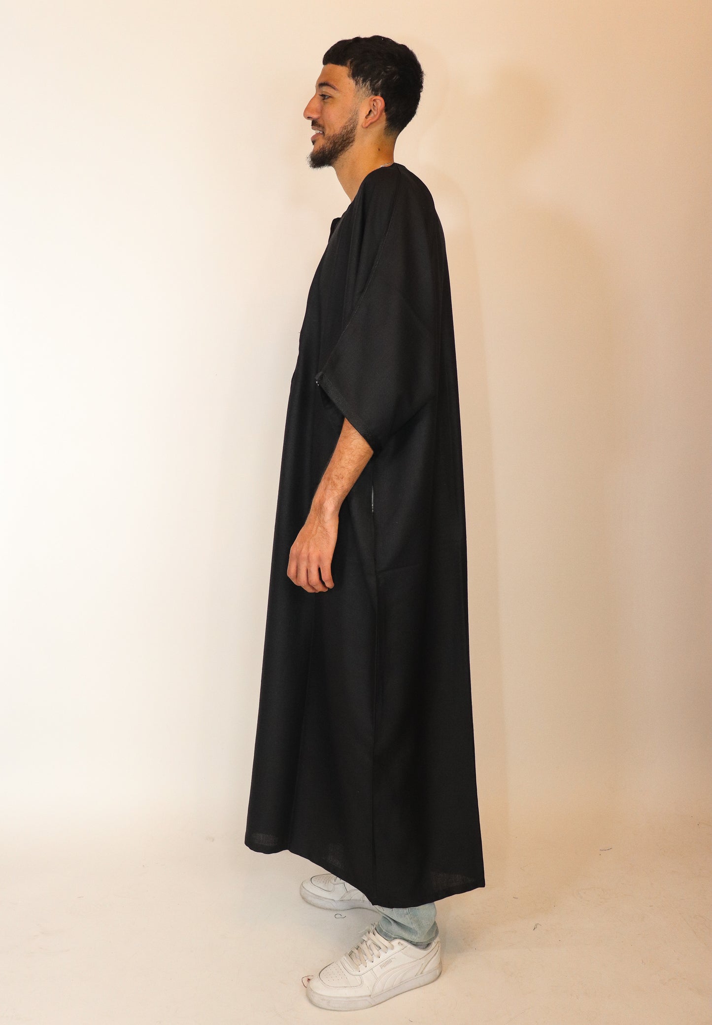 Essential Moroccan Thobe - Black