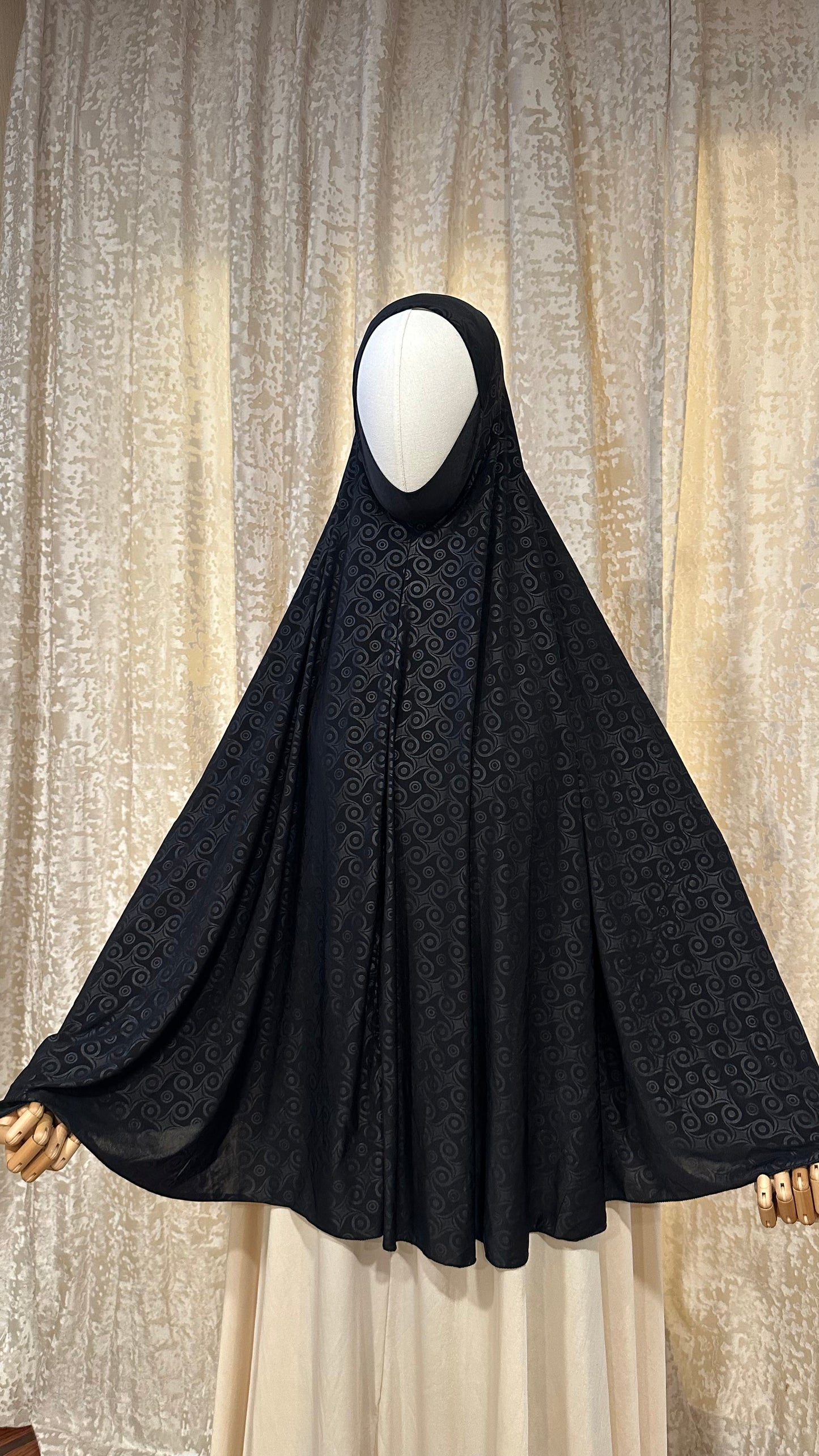 The Safiya Chin-Cover Khimar