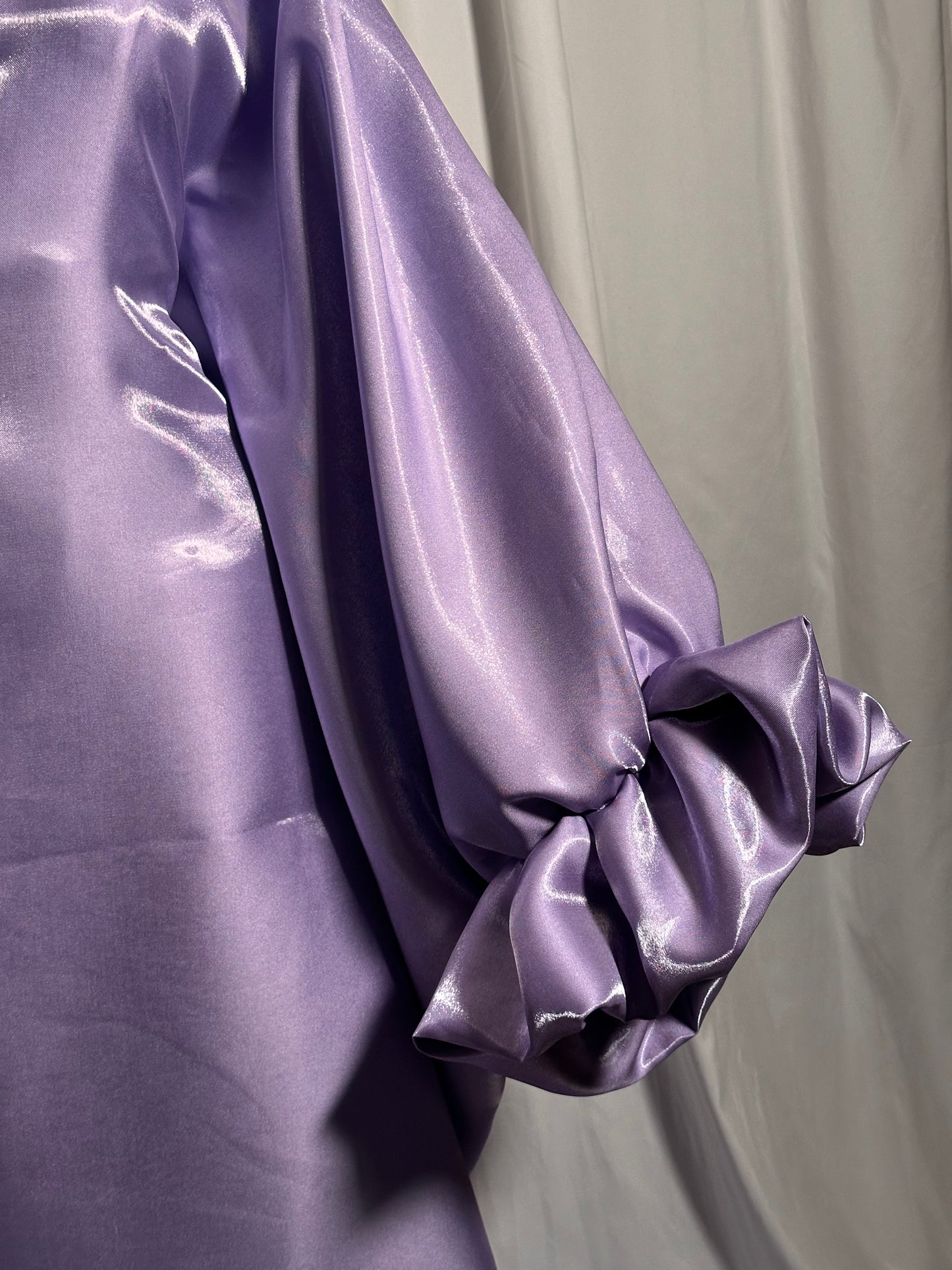 Noor Liquid/Bell Sleeves Abaya